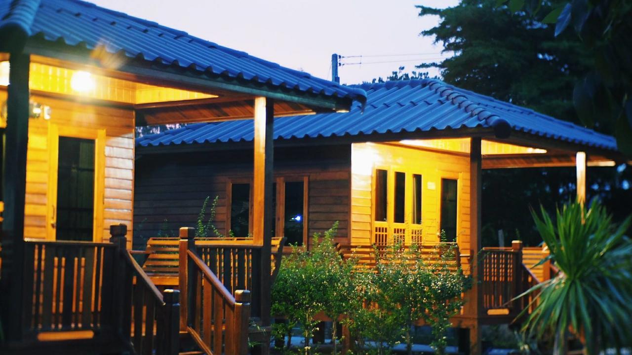 Ban Nong Pla Kho บ้านสวนมีดี ลำพูน Meedee Homestay Lamphun מראה חיצוני תמונה